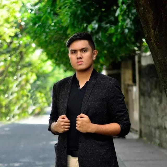 /Mervin-Clover-Infinity.webp